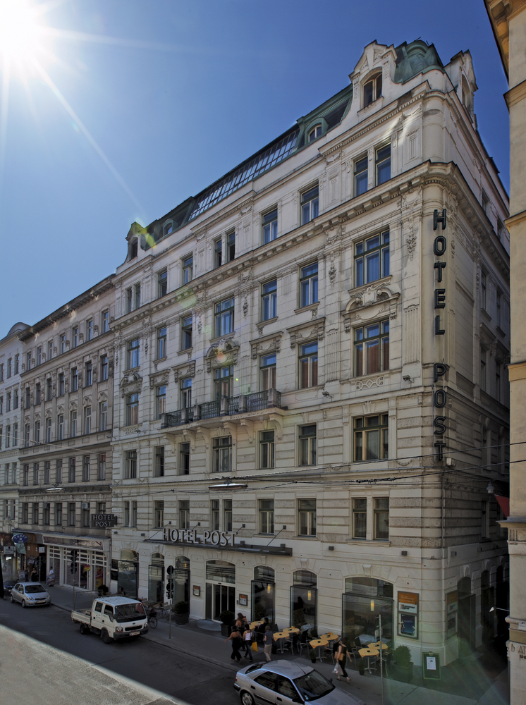 Außenansicht des Hotel Post Wien