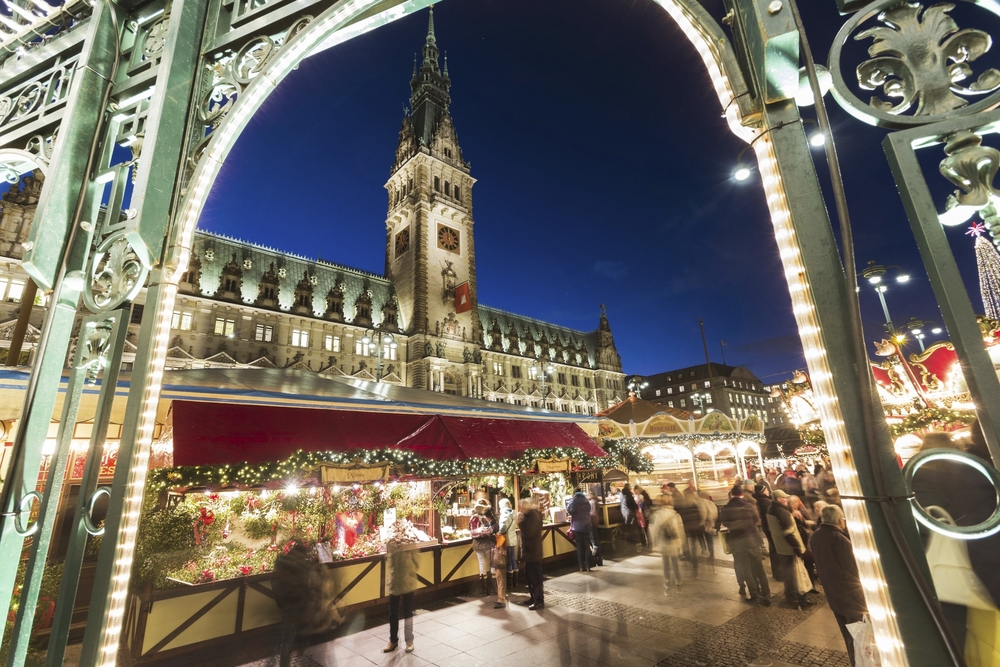 Hamburger Rathaus Weihnachtsmarkt