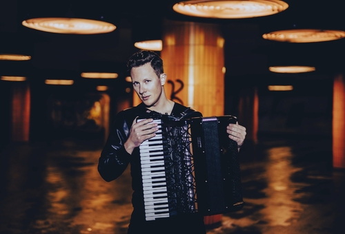 Martynas Levickis Künstlerbild