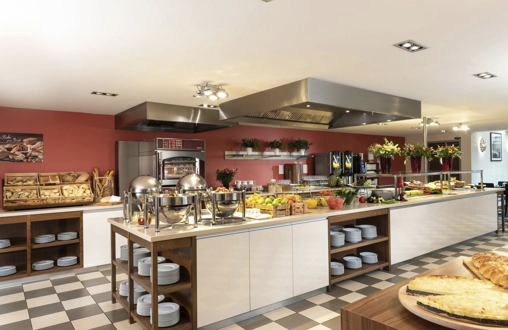 Frühstücksbuffet Leonardo Royal Hotel Berlin Alexanderplatz