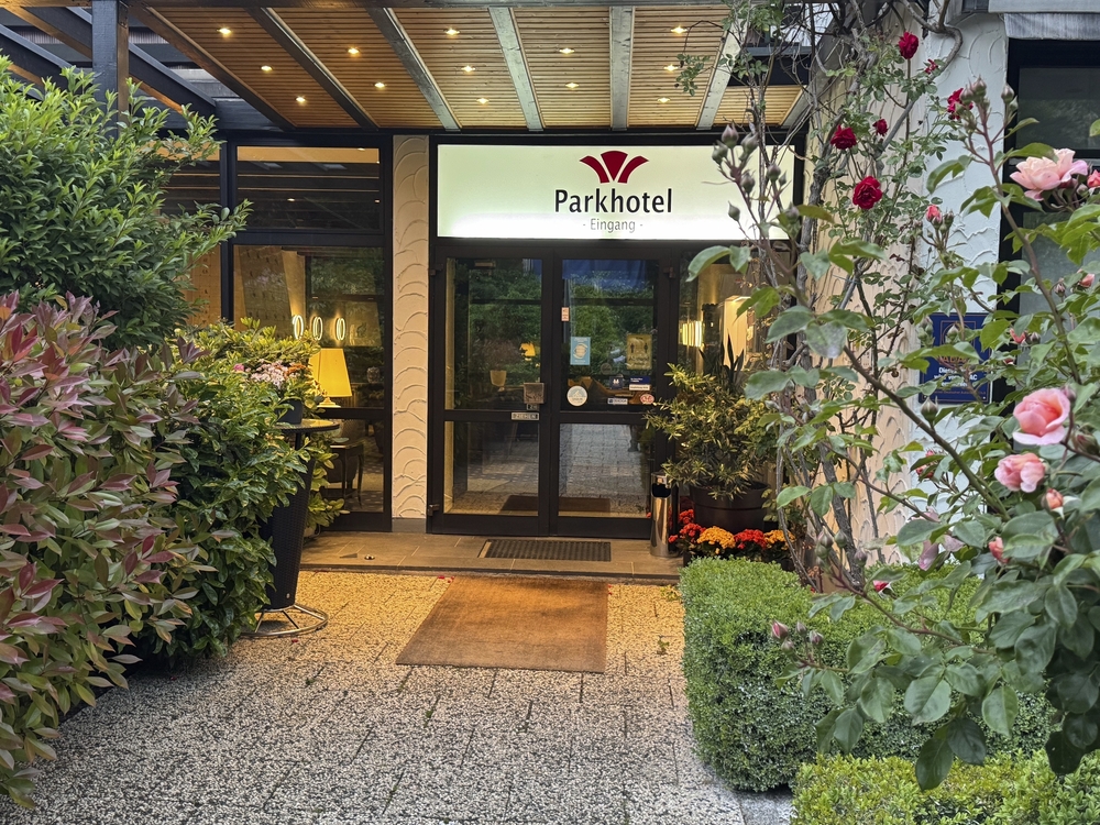 Eingang in das Parkhotel Hammerberg