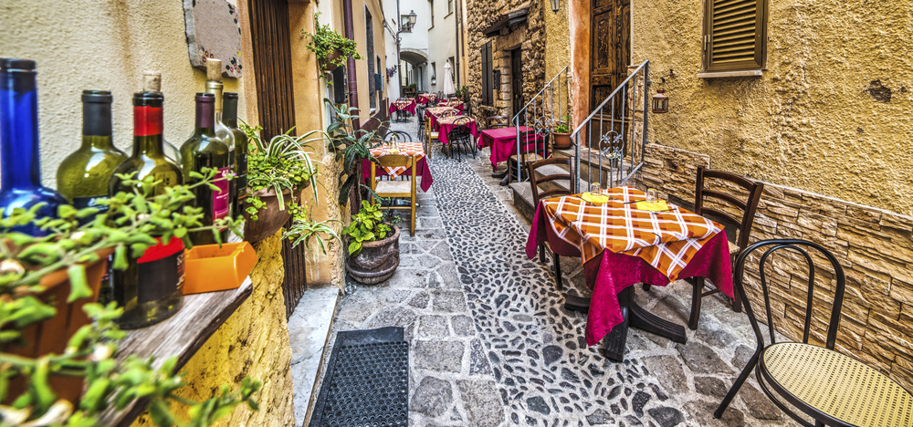Gasse auf Sardinien