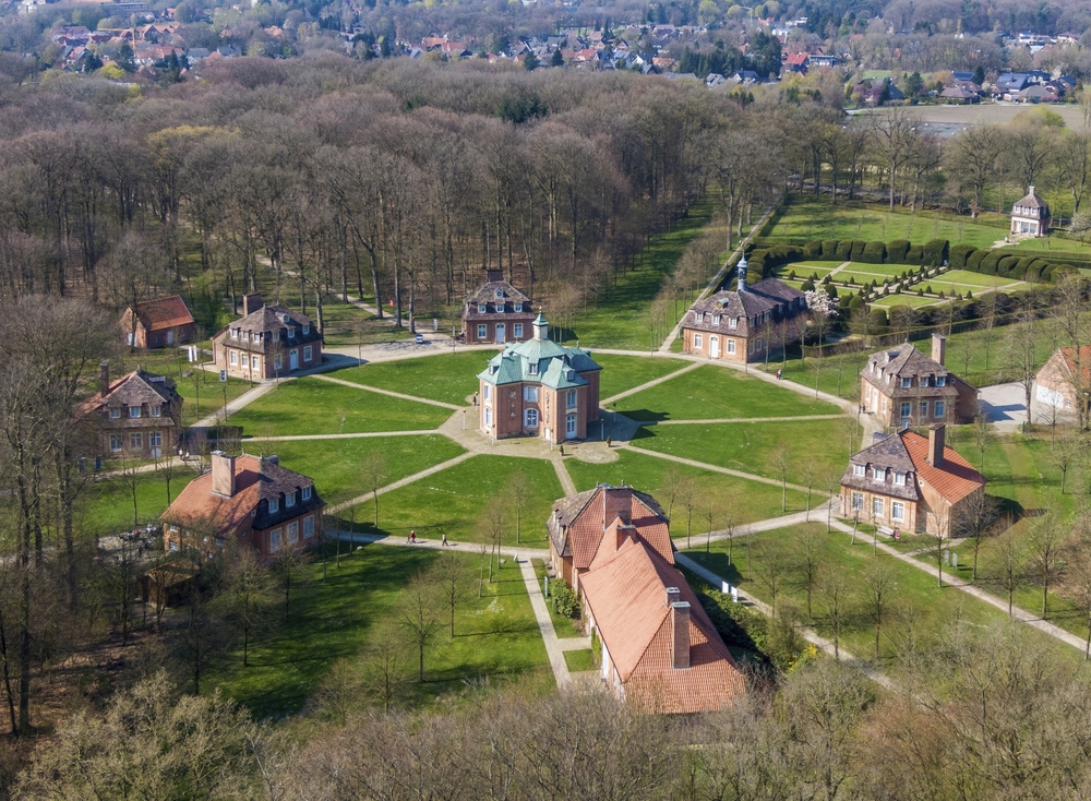 Jagdschloss Clemenswerth in der Vogelperspektive