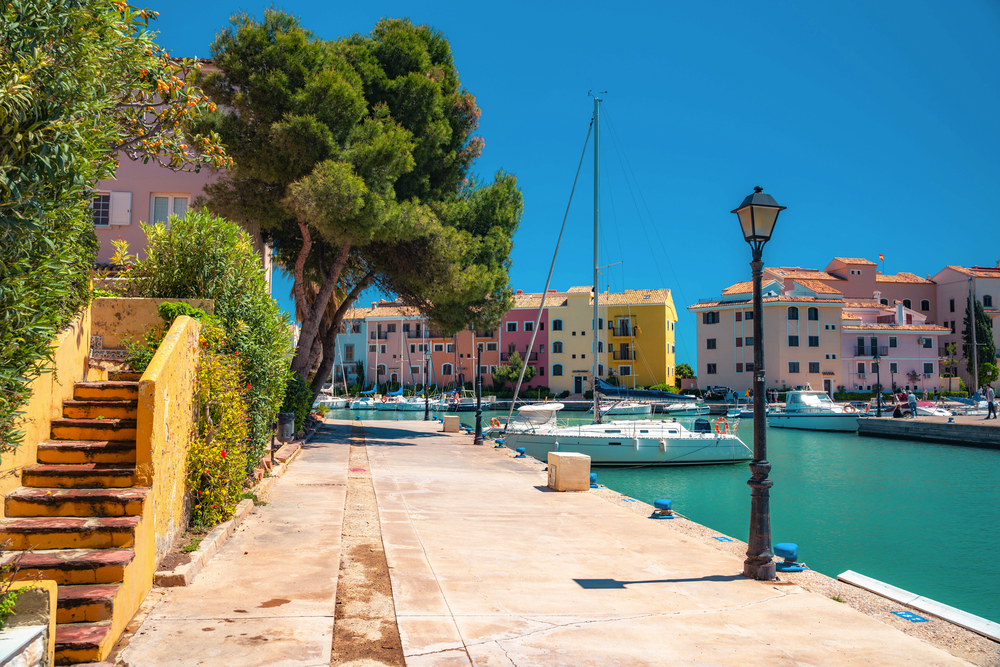 Port Saplaya in Valencia