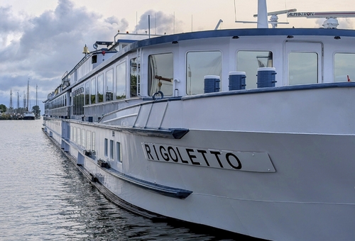 © SE-Tours Außenansicht der MS Rigoletto