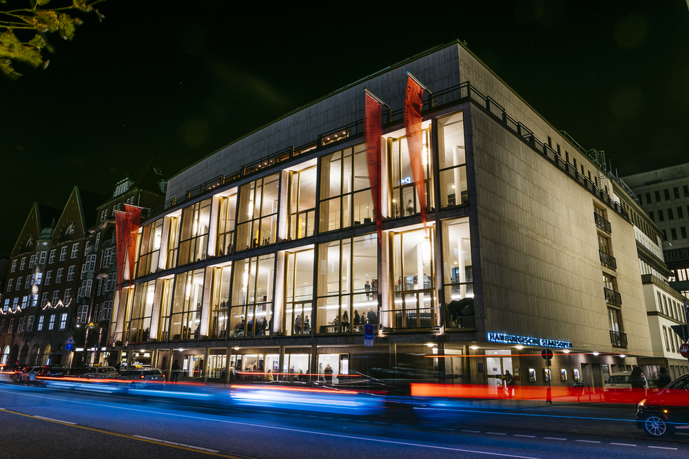 Außenansicht der Hamburgischen Staatsoper
