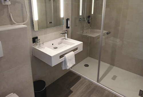 Badezimmer des B&B Hotel Hasselt