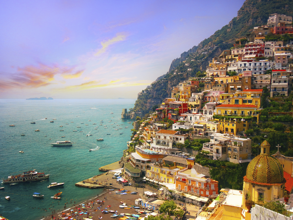 Blick auf Positano an der Amalfiküste