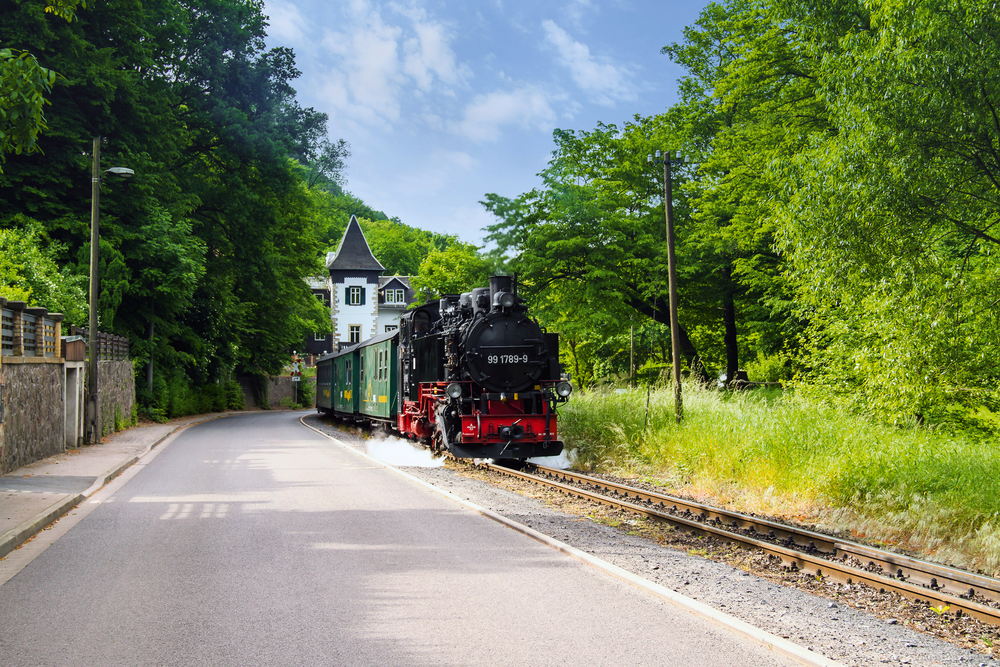 Lößnitzgrundbahn